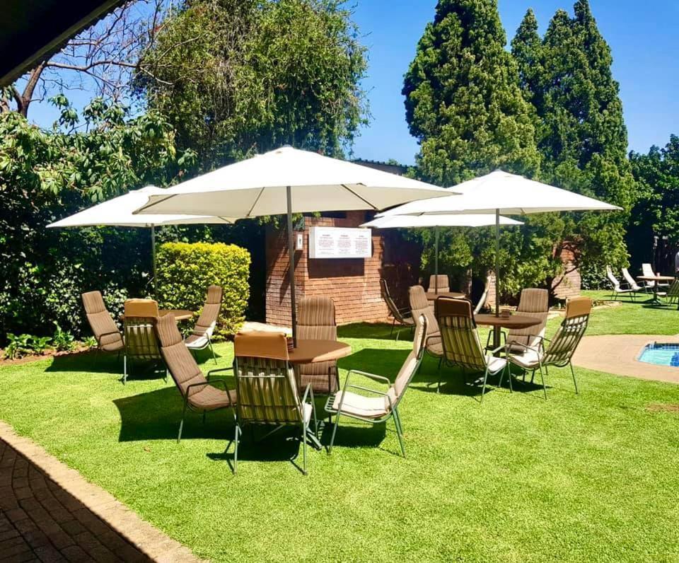 Elgro Hotel Potchefstroom Extérieur photo