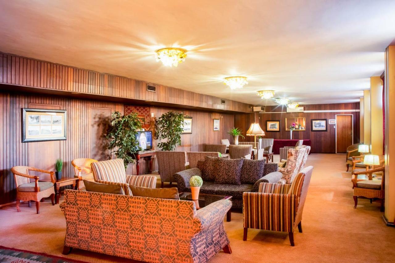 Elgro Hotel Potchefstroom Extérieur photo